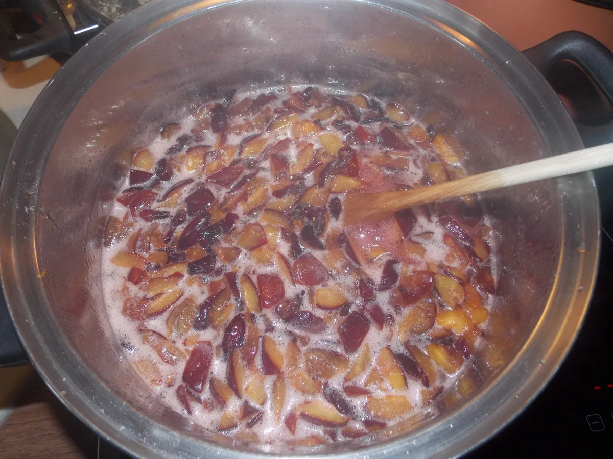 Rezept: Pflaumenkonfitüre Bild Nr. 3700 Pflaumenkonfitüre - Rezept - Bild Nr. 3700