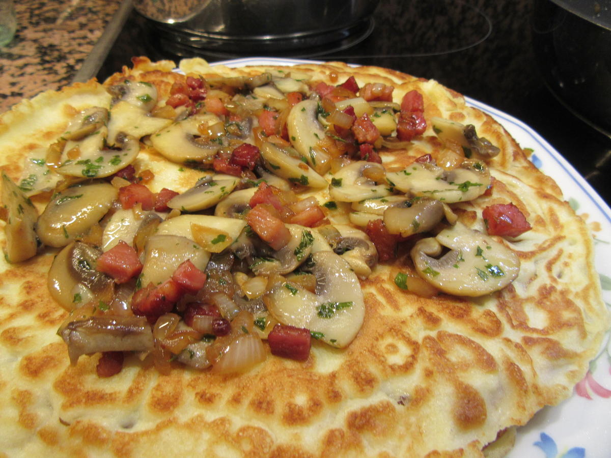 Pilze: Champignon Ragout im Buttermilchpfannkuchen - einfach - von ...