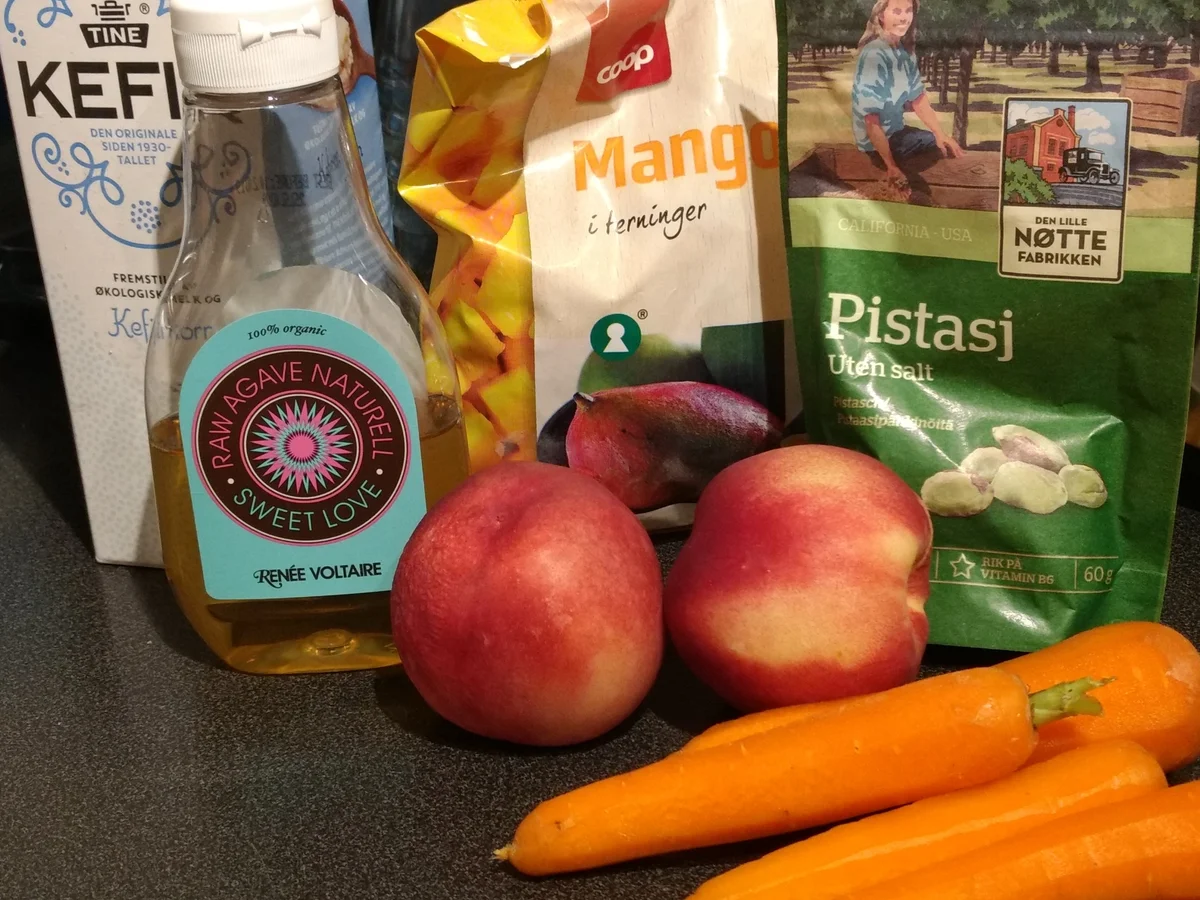 BiNe` S NEKTARINEN - MANGOSHAKE - Rezept - Bild Nr. 3697