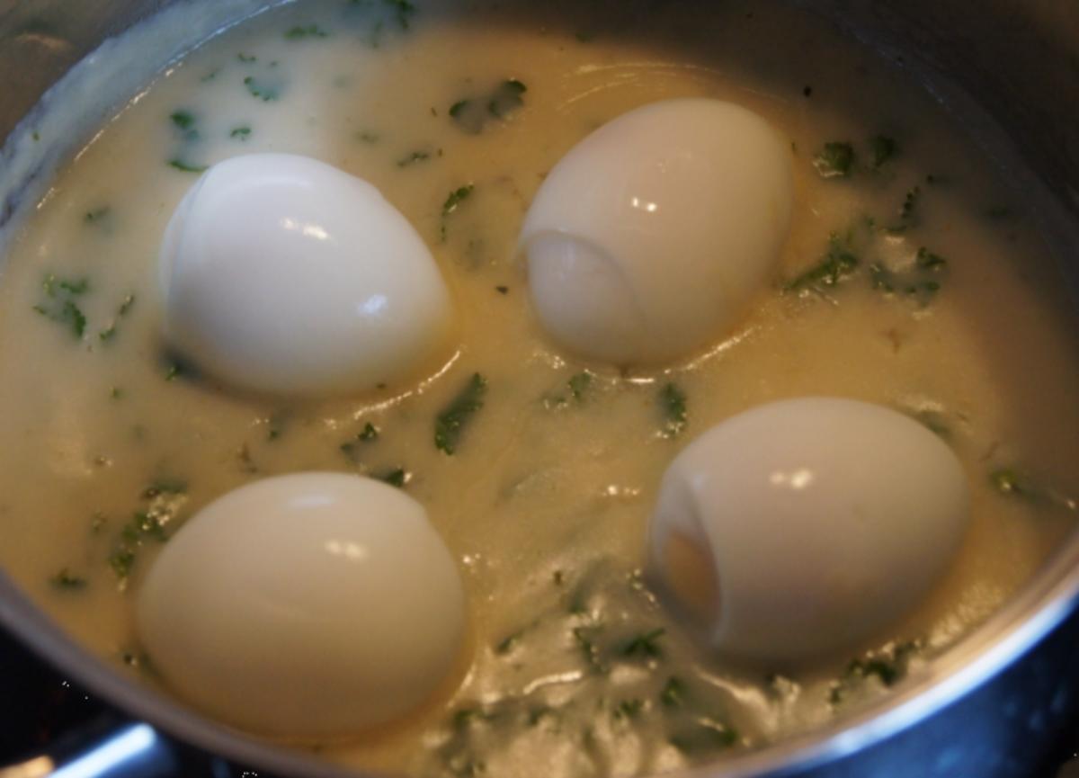 Eier in Petersiliensauce mit Pellkartoffeln - Rezept - Bild Nr. 6