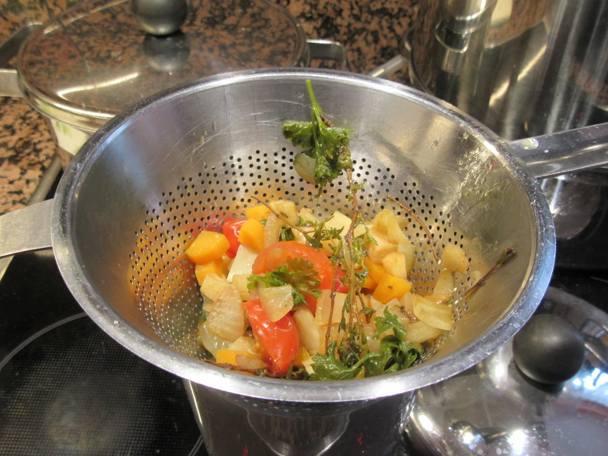 Pasta: Tagliatelle mit Krebsschwänzen in Sherrysoße - Rezept - Bild Nr. 3701