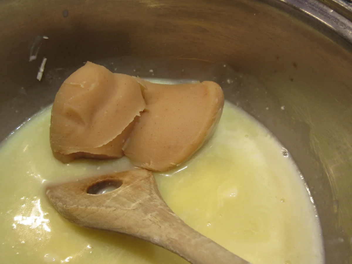 Backen: Apfel-Schoko-Kuchen mit Karamell-Ganache - Rezept - Bild Nr. 3707