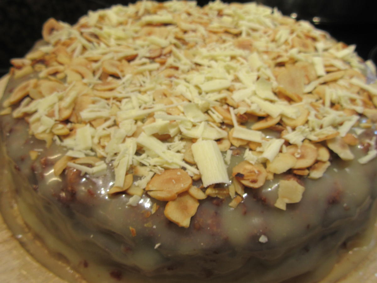 Backen: Apfel-Schoko-Kuchen mit Karamell-Ganache - Rezept - Bild Nr. 3710