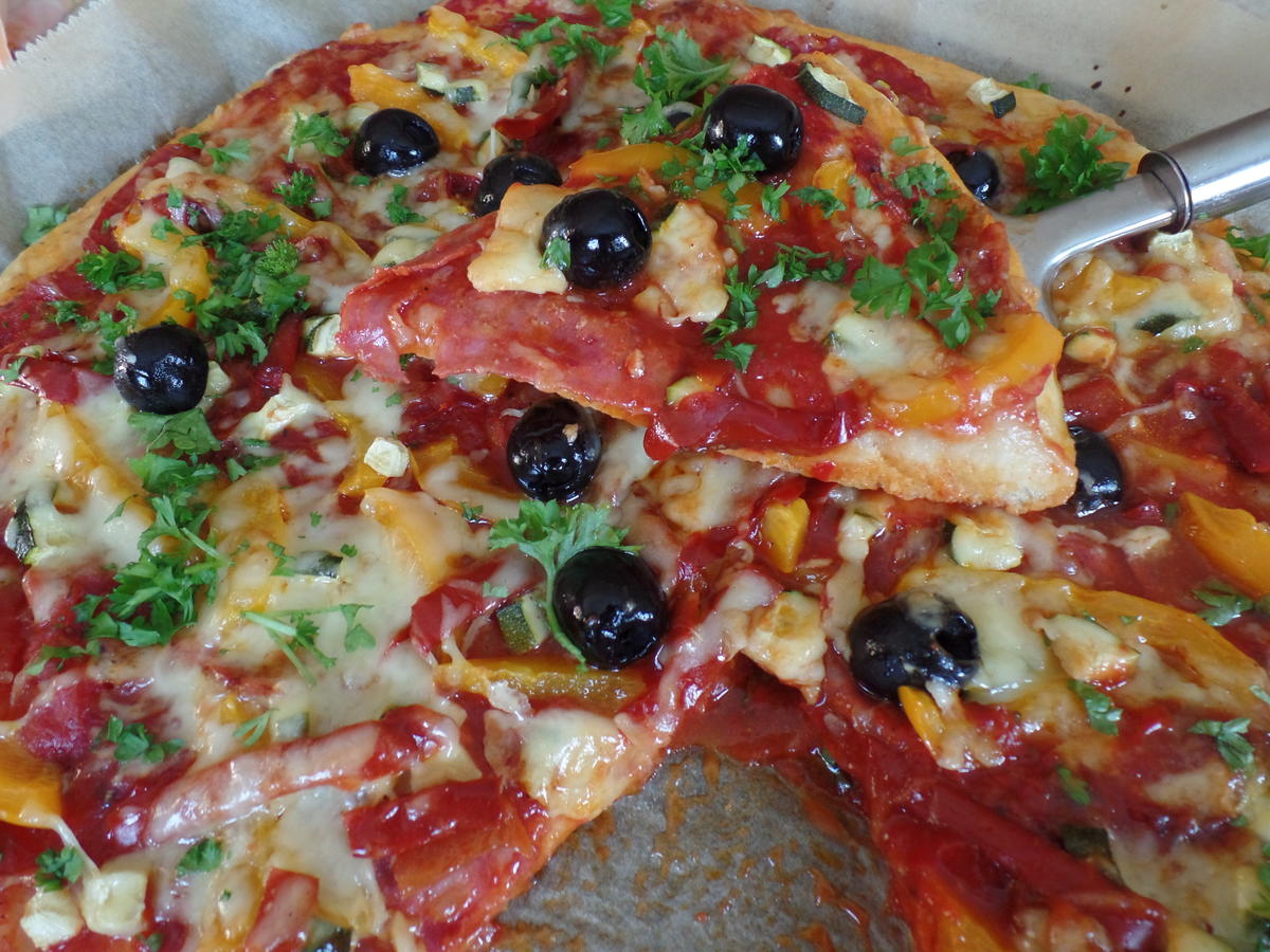 Gemüsepizza mit Chorizo - Rezept - Bild Nr. 3698