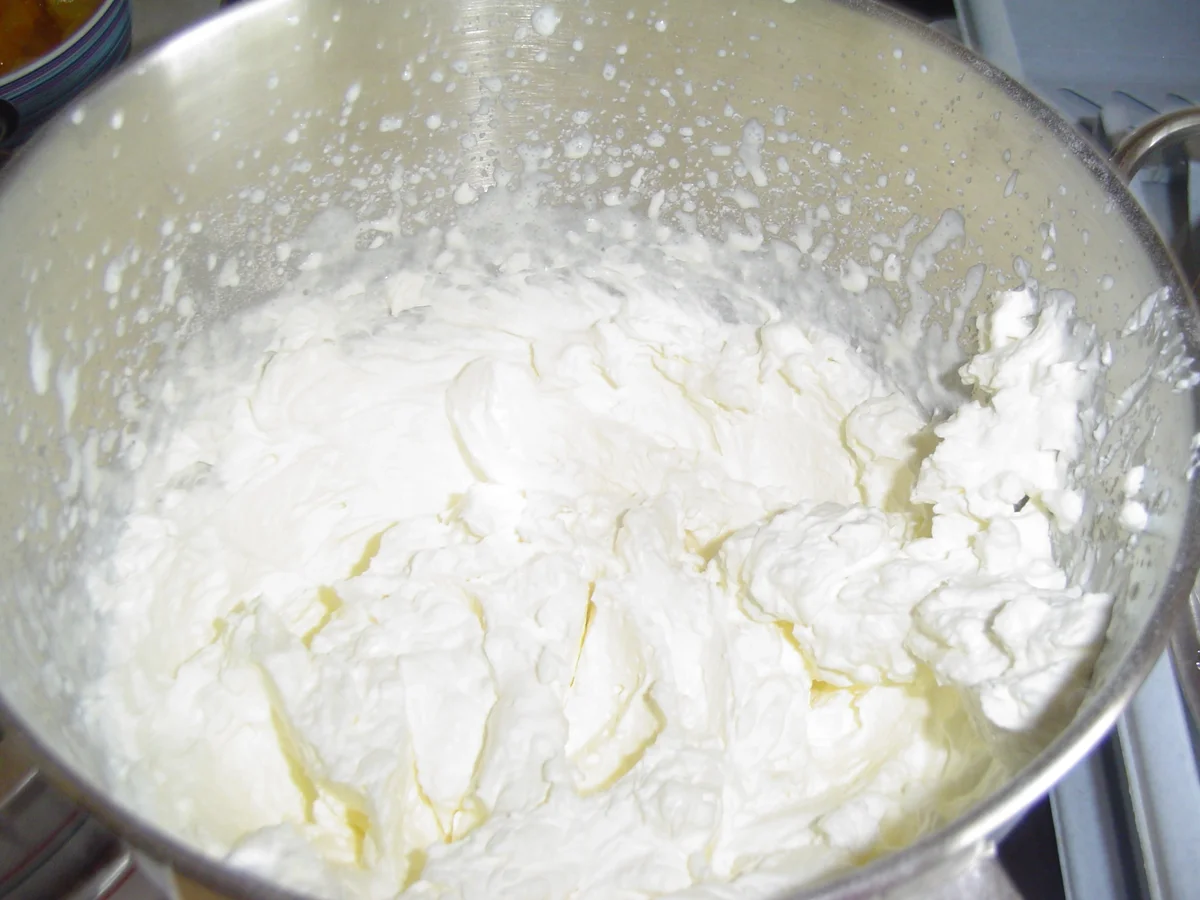 Zusammengebastelte Fantasietorte - Rezept - Bild Nr. 3708