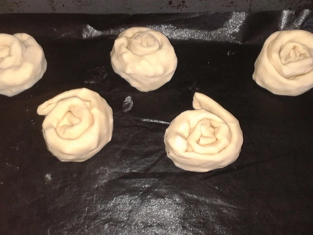 Rezept: Gefüllte Scon-Schnecken Bild Nr. 3709 Gefüllte Scon-Schnecken - Rezept - Bild Nr. 3709