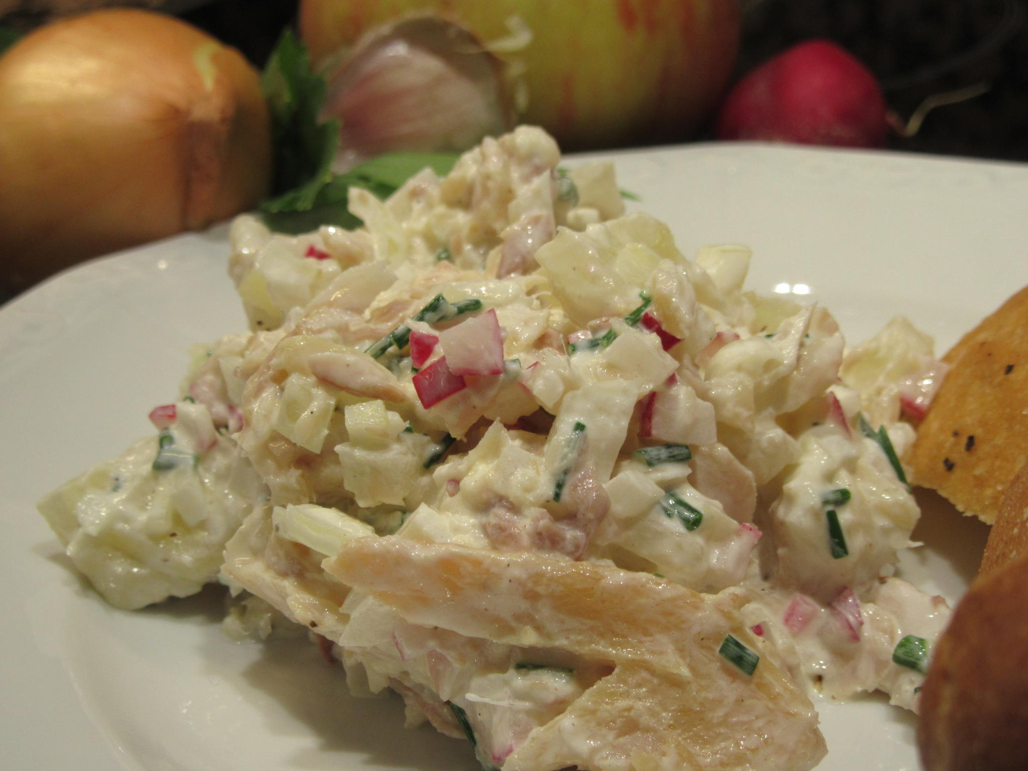 Bilder für Salate: Bunter Forellensalat - Rezept