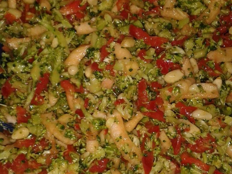 Brokkoli-Rohkost-Salat - Rezept - Bild Nr. 2