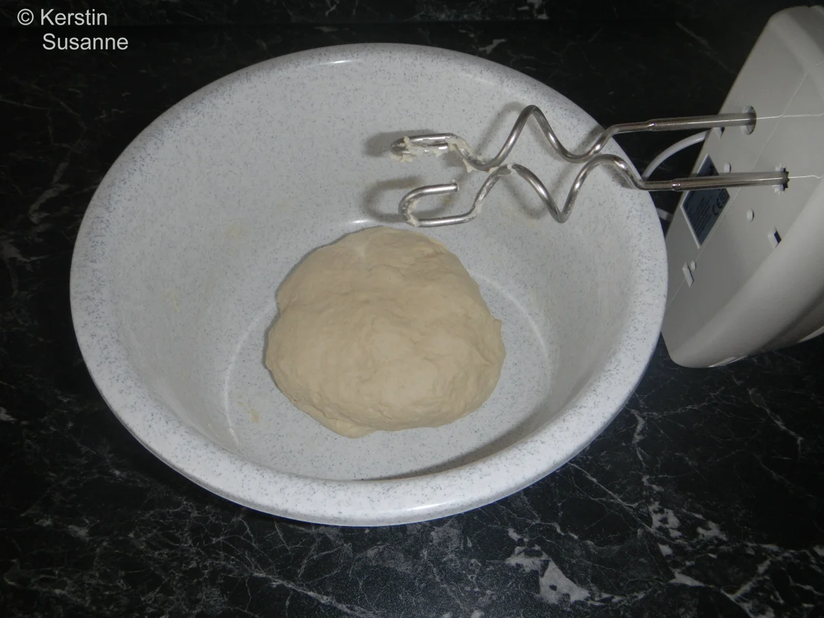 Pizza - Rezept - Bild Nr. 3709