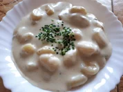 Gnocchi mit Gorgonzola-Parmesan-Soße - Rezept - Bild Nr. 3707