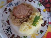 Kasseler auf tschechischen Sauerkraut mit Meerrettich-Kartoffelstampf - Rezept - Bild Nr. 3716