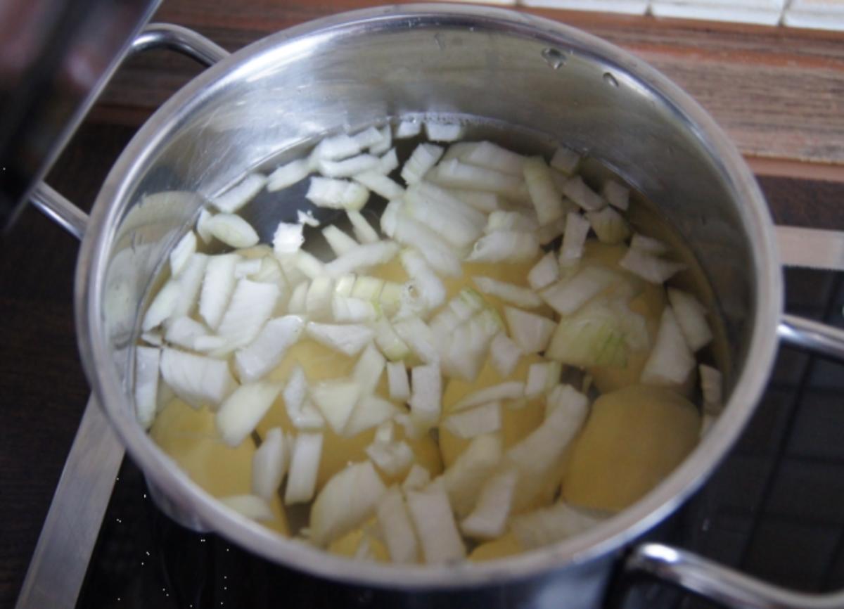 Kasseler auf tschechischen Sauerkraut mit Meerrettich-Kartoffelstampf - Rezept - Bild Nr. 3719