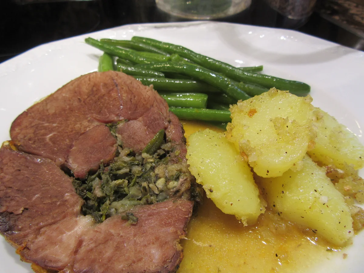 Rezept: Fleisch: Gefüllte Lammkeule Bild Nr. 3770 Fleisch: Gefüllte Lammkeule - Rezept - Bild Nr. 3770