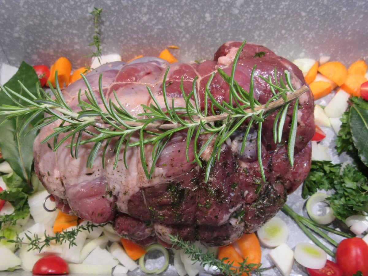 Rezept: Fleisch: Gefüllte Lammkeule Bild Nr. 3774 Fleisch: Gefüllte Lammkeule - Rezept - Bild Nr. 3774