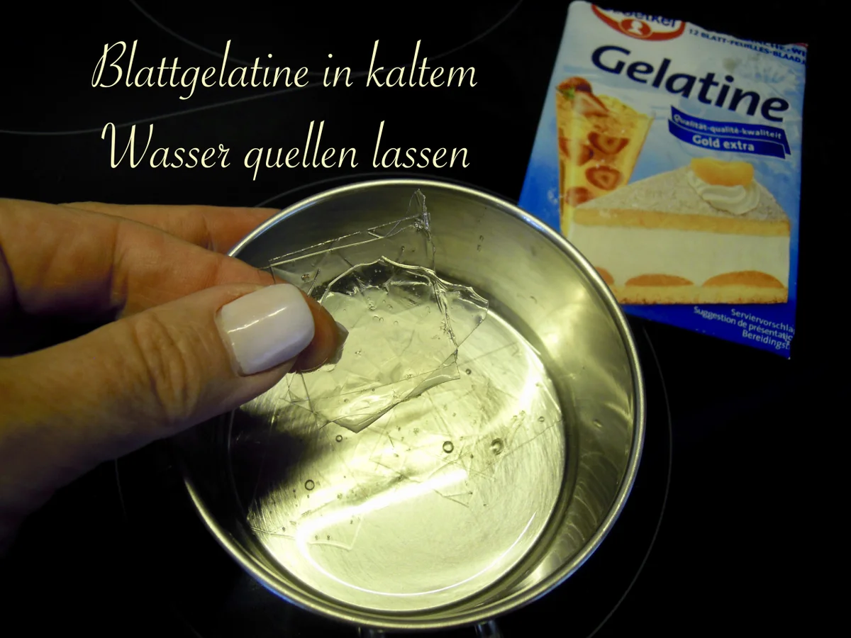 2 verschiedene Schokotörtchen mit Pistazien - Schoko - Sahne -  Füllung - Rezept - Bild Nr. 3781