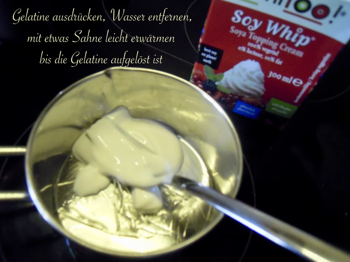 2 verschiedene Schokotörtchen mit Pistazien - Schoko - Sahne -  Füllung - Rezept - Bild Nr. 3782