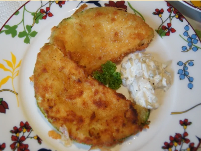 Rezept: Gebratene Zucchinischeiben mit Tartarska Omacka Bild Nr. 3785 Gebratene Zucchinischeiben mit Tartarska Omacka - Rezept - Bild Nr. 3785