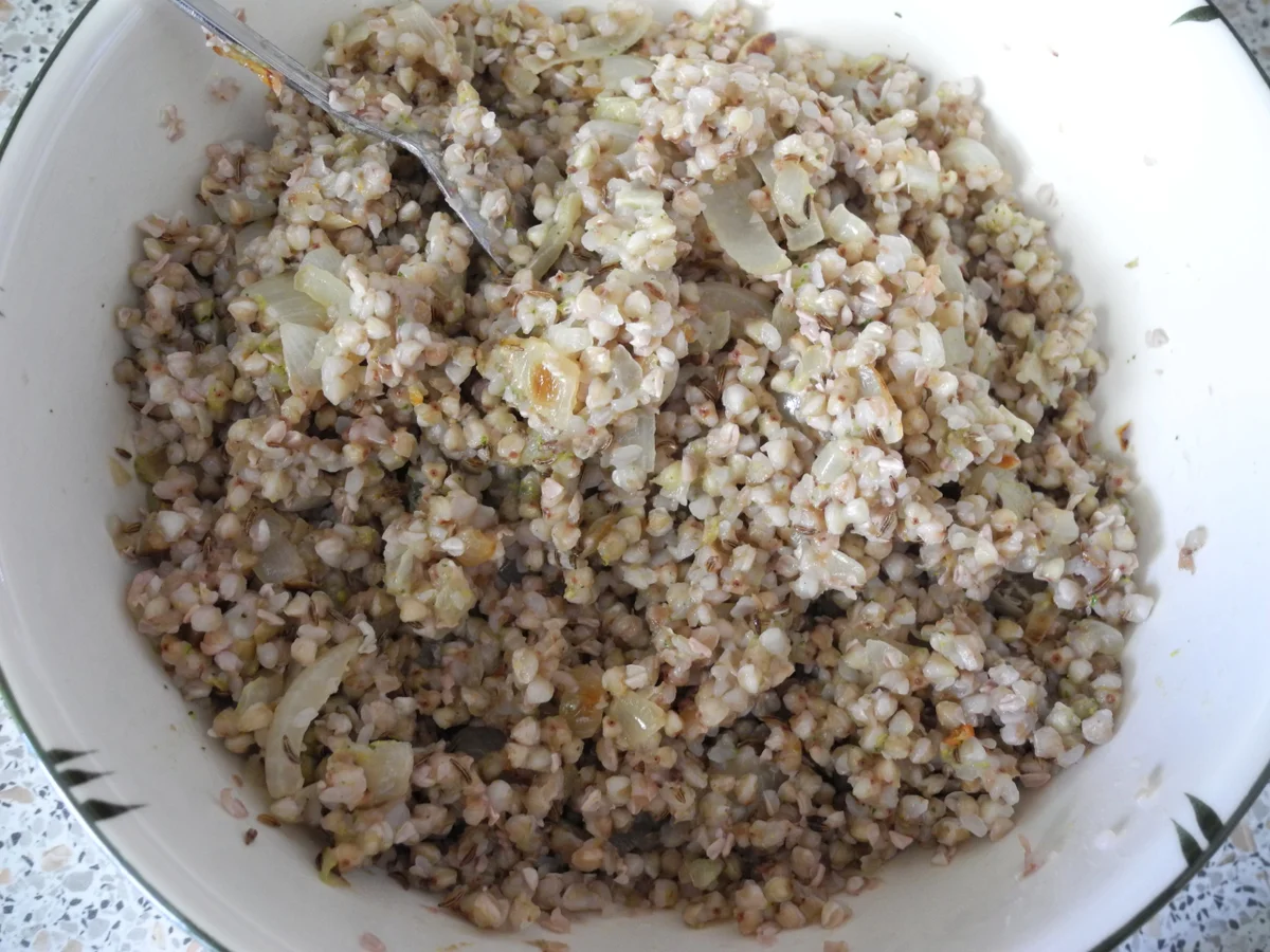 Paprikaschoten gefüllt mit Buchweizen - Rezept - Bild Nr. 3788