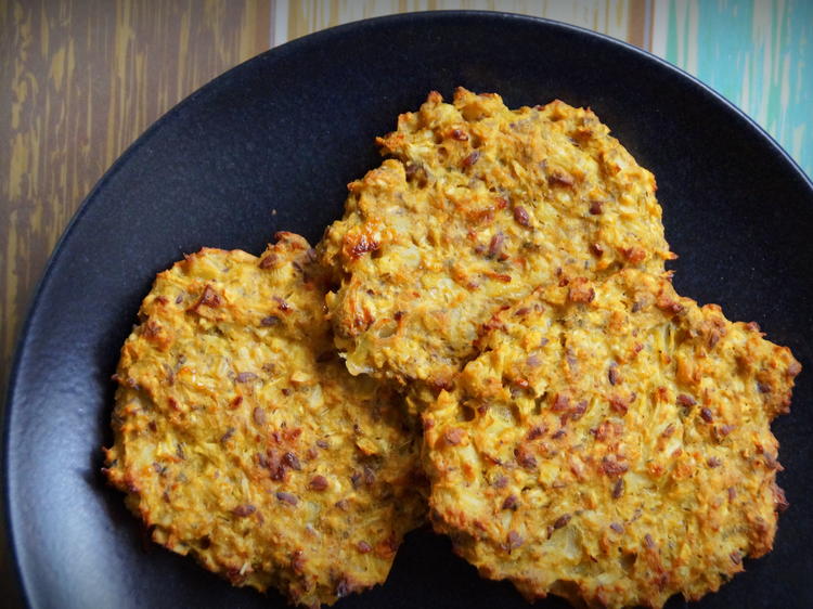 Vegetarische Blumenkohl-Bratlinge - Rezept - Kochbar.de