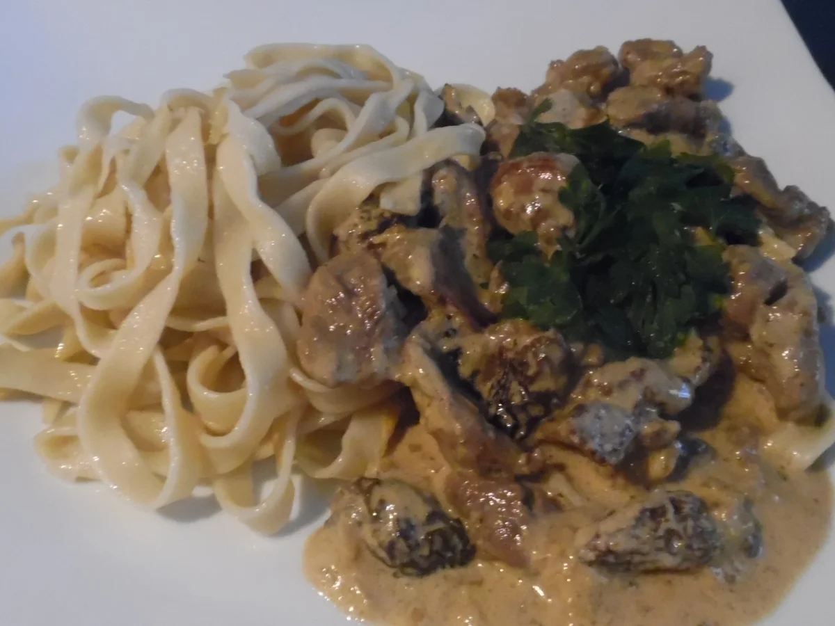 Rinder-Geschnetzeltes in Morchel-Rahm-Soße - Rezept - Bild Nr. 3787