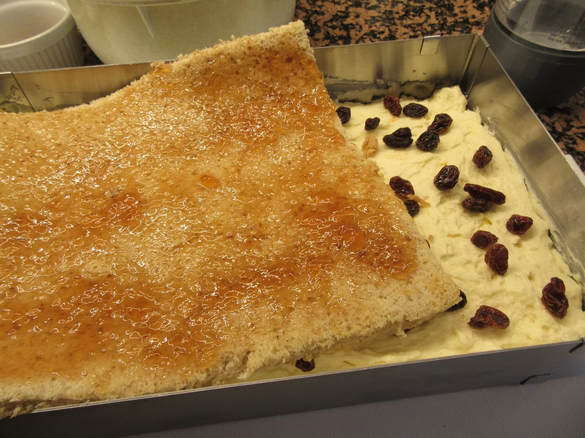 Rezept: Backen: Apfel-Buttercreme-Schnitten Bild Nr. 3796 Backen: Apfel-Buttercreme-Schnitten - Rezept - Bild Nr. 3796