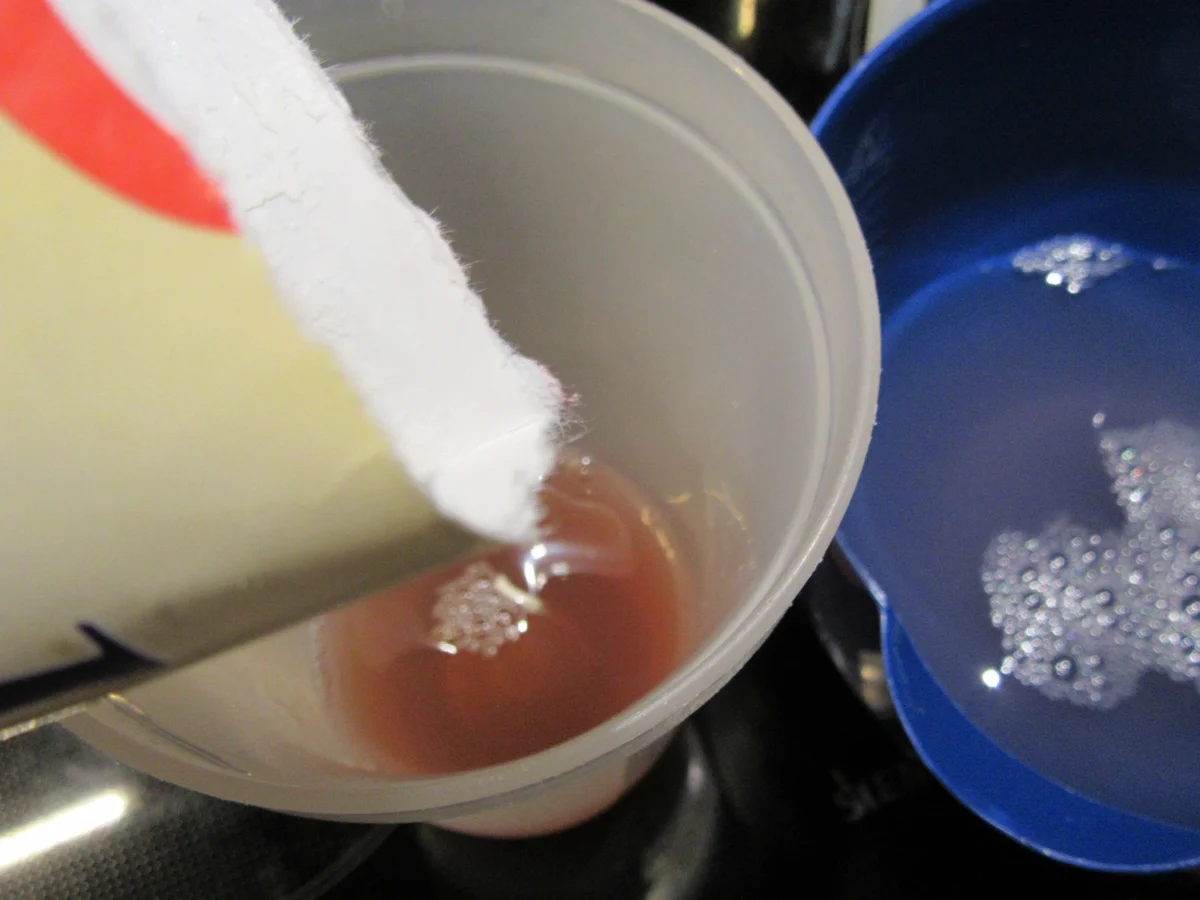 Rezept: Backen: Apfel-Buttercreme-Schnitten Bild Nr. 3797 Backen: Apfel-Buttercreme-Schnitten - Rezept - Bild Nr. 3797