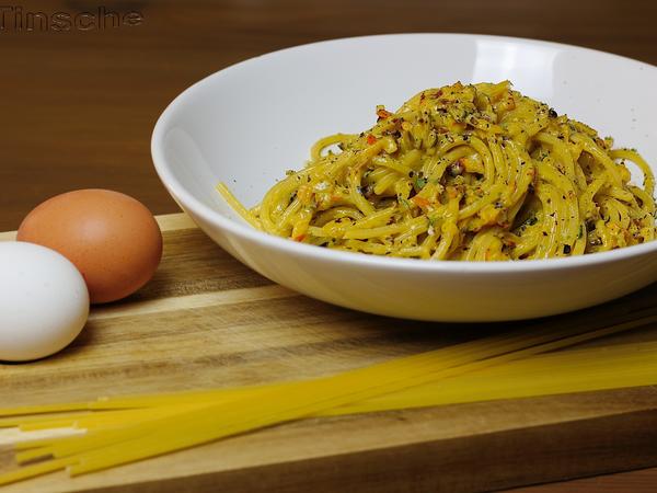 Spaghetti mit Kürbis-Sahnesoße und Speck - Rezept - kochbar.de