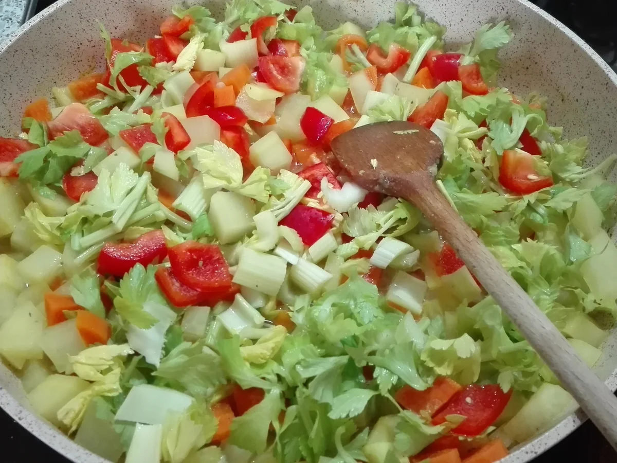 Quinoa - Bratlinge auf Gemüse - Rezept - Bild Nr. 3802