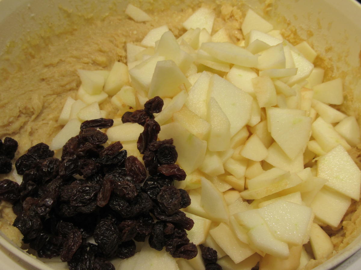 Dessert: Warme Apfelschnitten mit Karamell-Sahne - Rezept - kochbar.de