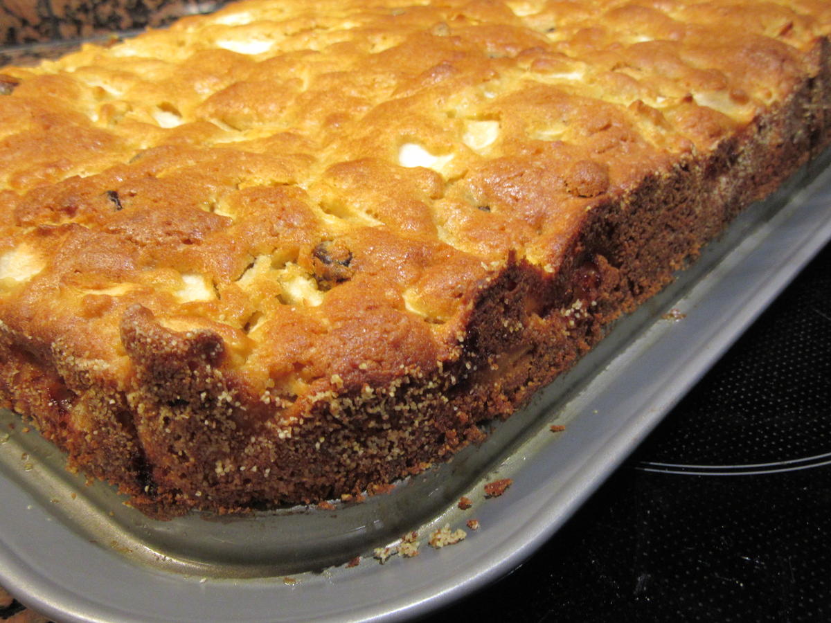 Dessert: Warme Apfelschnitten mit Karamell-Sahne - Rezept - kochbar.de