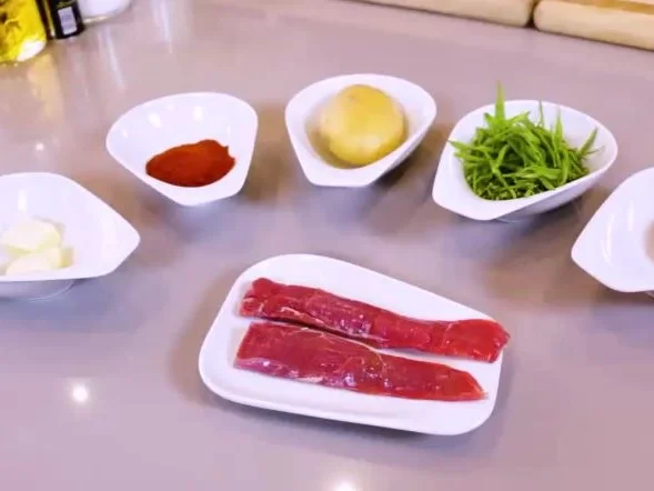 Lammfilet mit Kartoffeln und Gemüse - Rezept - Bild Nr. 3