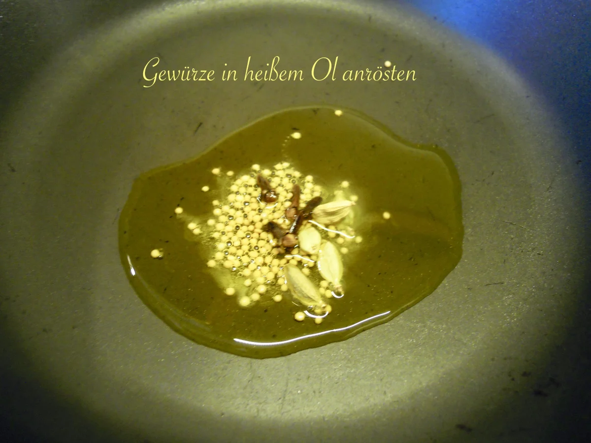 Rezept: Spicy Indische Tomaten Kokos Sauce Bild Nr. 3804 Spicy Indische Tomaten Kokos Sauce - Rezept - Bild Nr. 3804