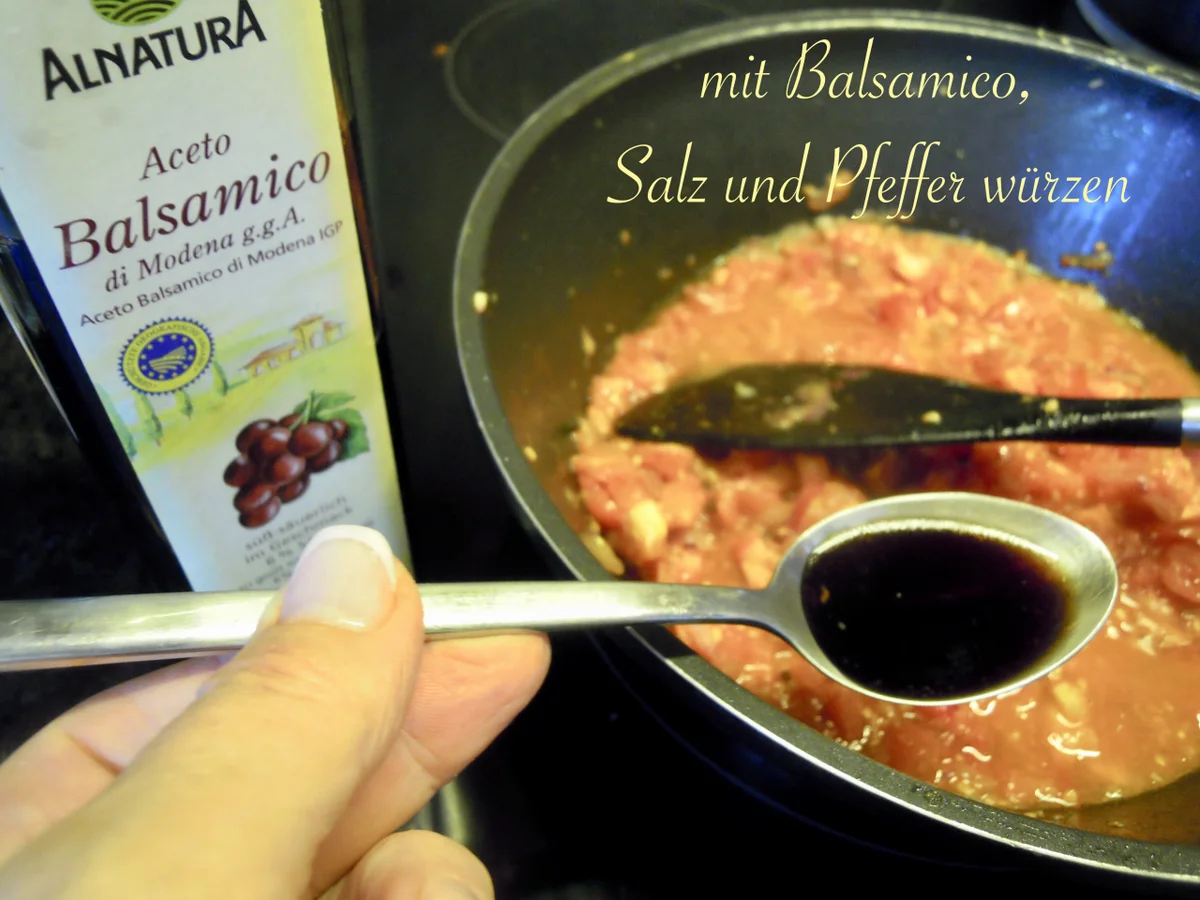 Rezept: Spicy Indische Tomaten Kokos Sauce Bild Nr. 3814 Spicy Indische Tomaten Kokos Sauce - Rezept - Bild Nr. 3814