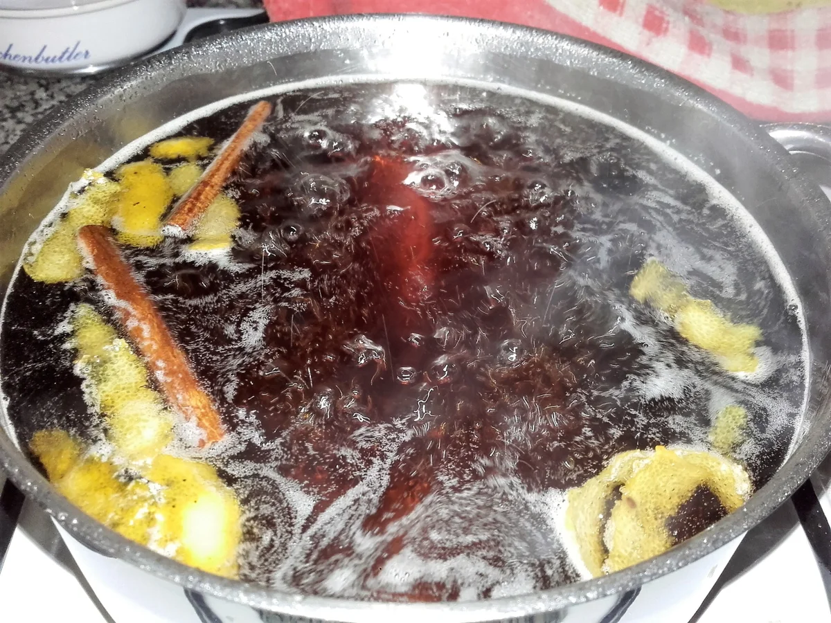 Rezept: Wilde - Brombeeren - Likör Bild Nr. 3813 Wilde - Brombeeren - Likör - Rezept - Bild Nr. 3813