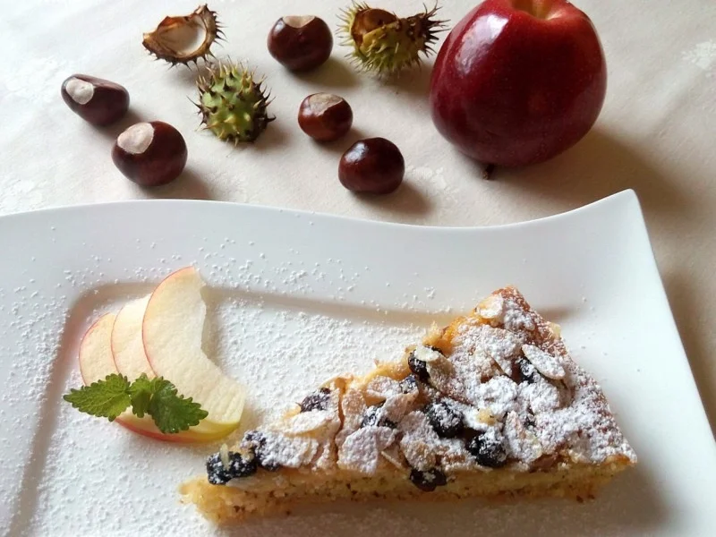 Rezept: Calvadosapfel, Sultaninen und Mandeln ... Bild Nr. 3812 Calvadosapfel, Sultaninen und Mandeln ... - Rezept - Bild Nr. 3812