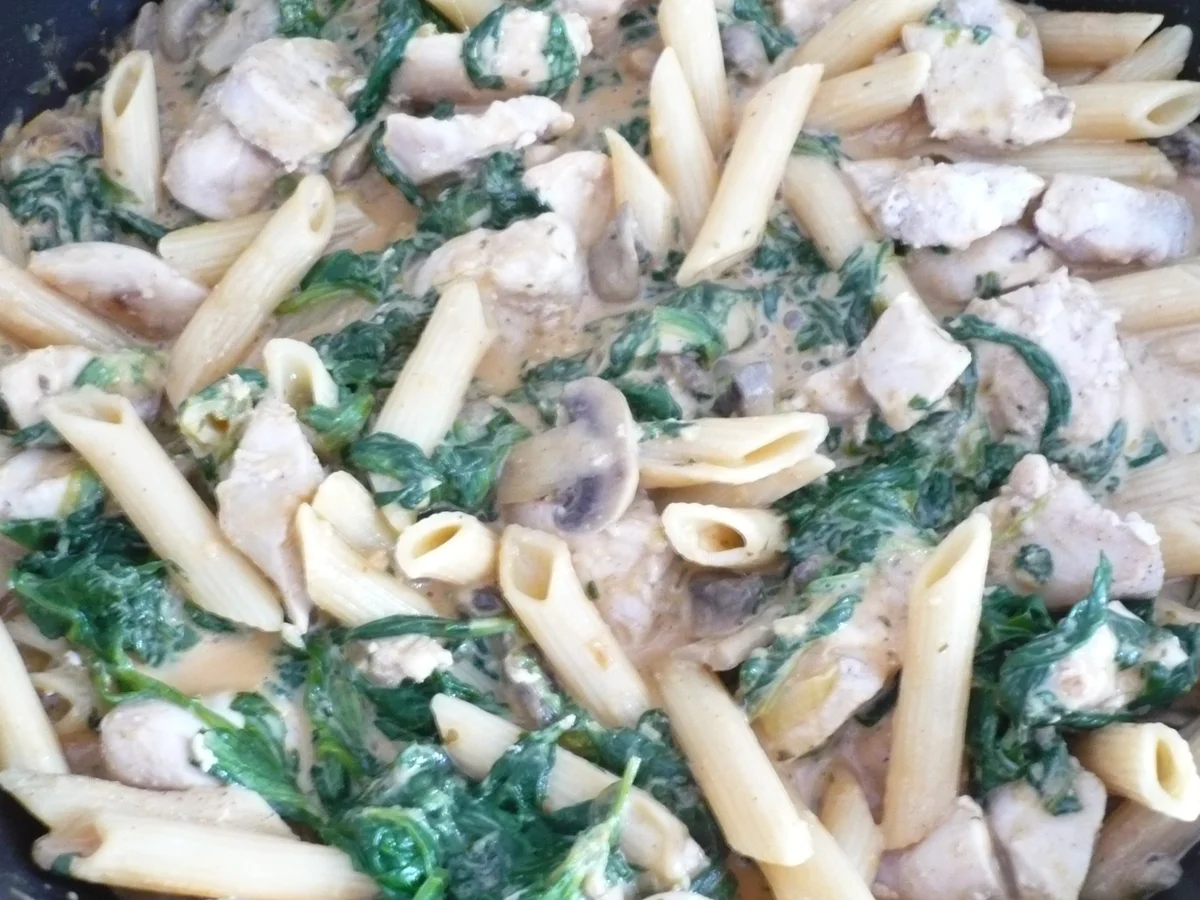 Nudelauflauf mit Hähnchen - Rezept - Bild Nr. 3817