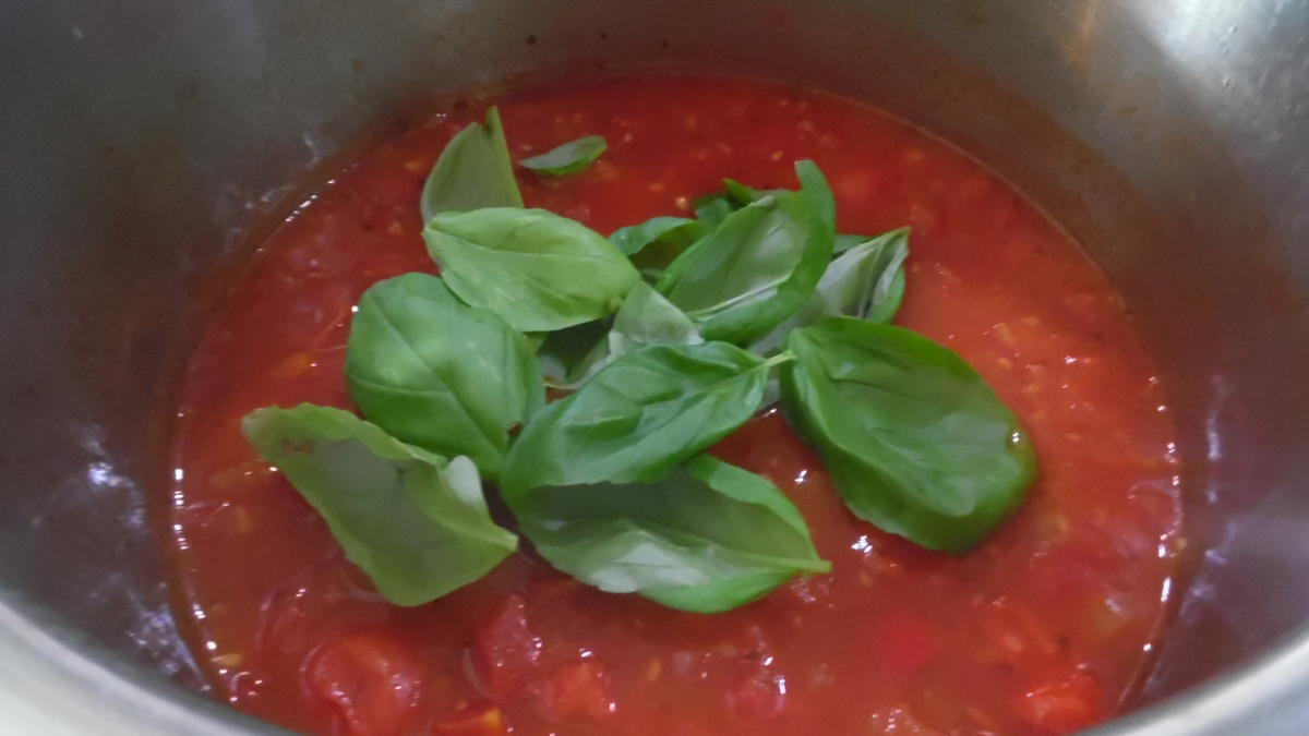 Tomaten-Parmesan-Suppe "italienische Art" - Rezept - Bild Nr. 3818