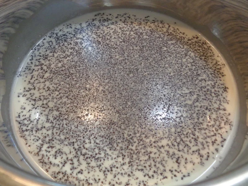 Rezept: Mohn - Grieß - Nocken an Honig - Feigen ... Bild Nr. 3826 Mohn - Grieß - Nocken an Honig - Feigen ... - Rezept - Bild Nr. 3826