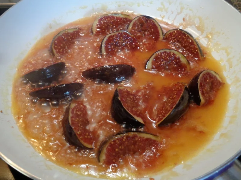 Rezept: Mohn - Grieß - Nocken an Honig - Feigen ... Bild Nr. 3834 Mohn - Grieß - Nocken an Honig - Feigen ... - Rezept - Bild Nr. 3834