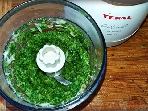 Zander auf Kartoffelbett mit Rotezwiebelmarmelade & Rucola-Pesto - Rezept - Bild Nr. 3835