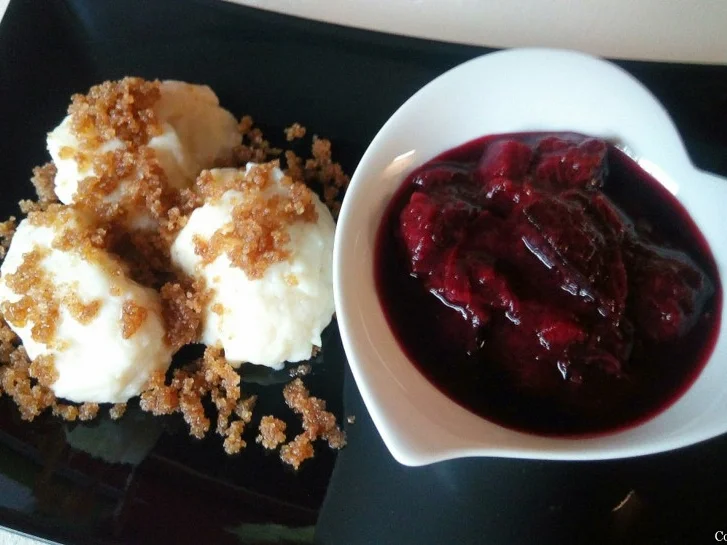 Rezept: Quarkklößchen mit brauner Zimtbutter ... Bild Nr. 3826 Quarkklößchen mit brauner Zimtbutter ... - Rezept - Bild Nr. 3826