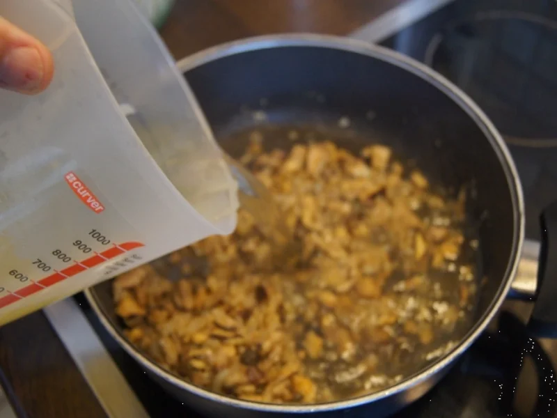 Waldpilzsuppe mit Petersilienkartoffeln - Rezept - Bild Nr. 3832