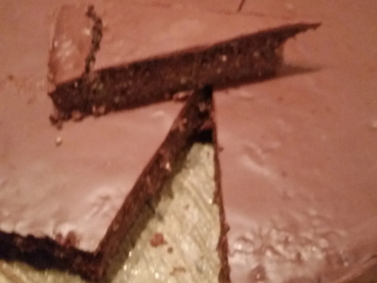 Rezept: NUSS-MANDEL-KUCHEN mit Zuccini Bild Nr. 3830 NUSS-MANDEL-KUCHEN mit Zuccini - Rezept - Bild Nr. 3830