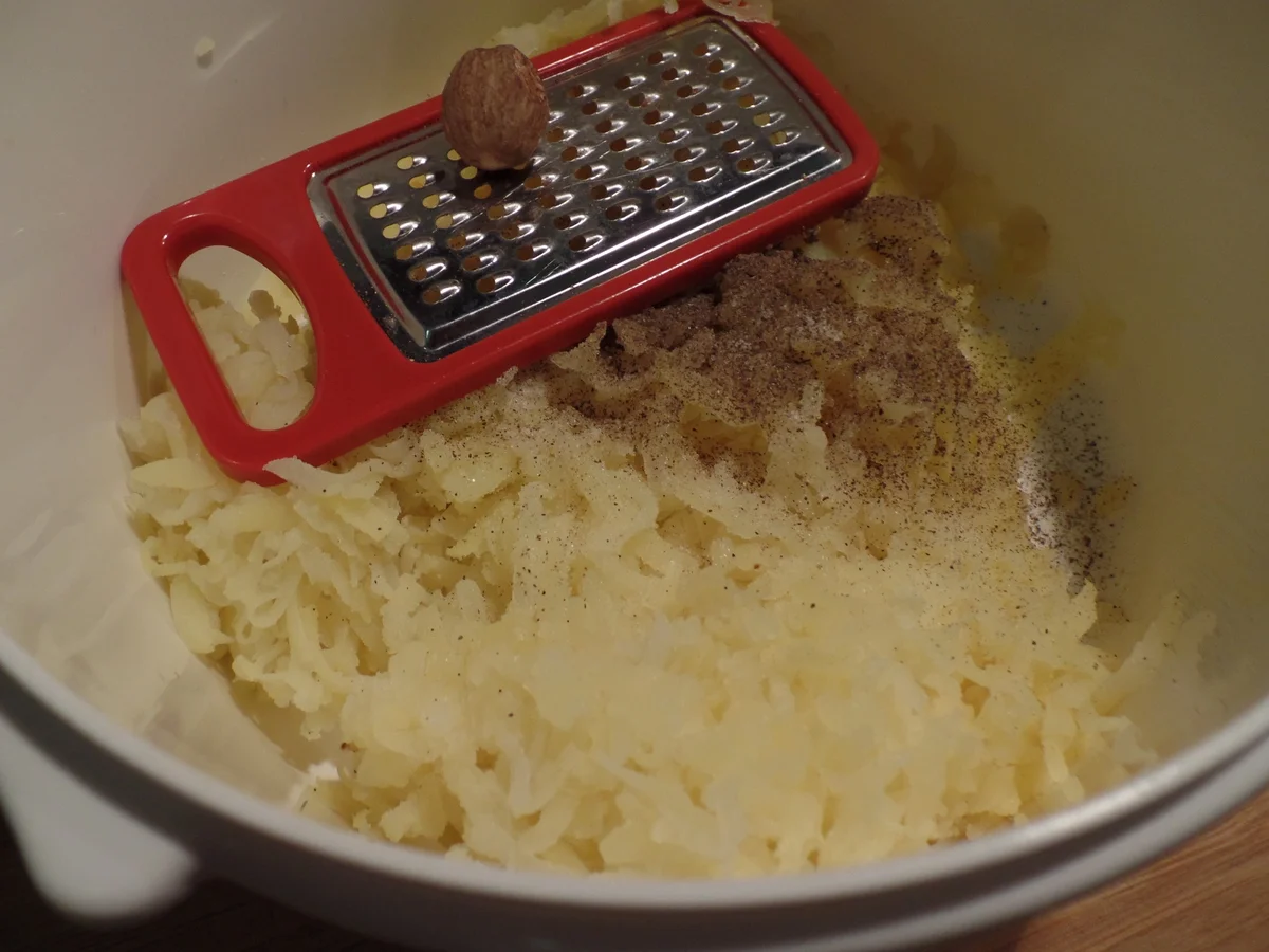 Rezept: Rösti mit Räucherlachs-Tartar Bild Nr. 3832 Rösti mit Räucherlachs-Tartar - Rezept - Bild Nr. 3832