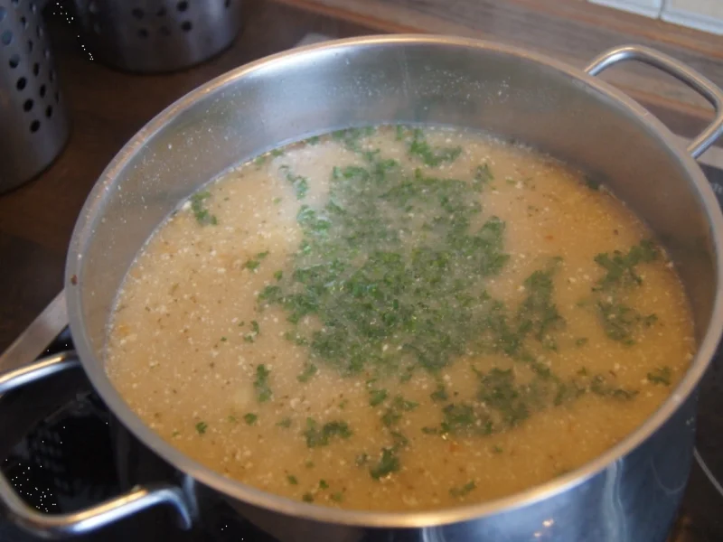 Rezept: Kartoffelsuppe mit frischen Waldpilzen Bild Nr. 3847 Kartoffelsuppe mit frischen Waldpilzen - Rezept - Bild Nr. 3847