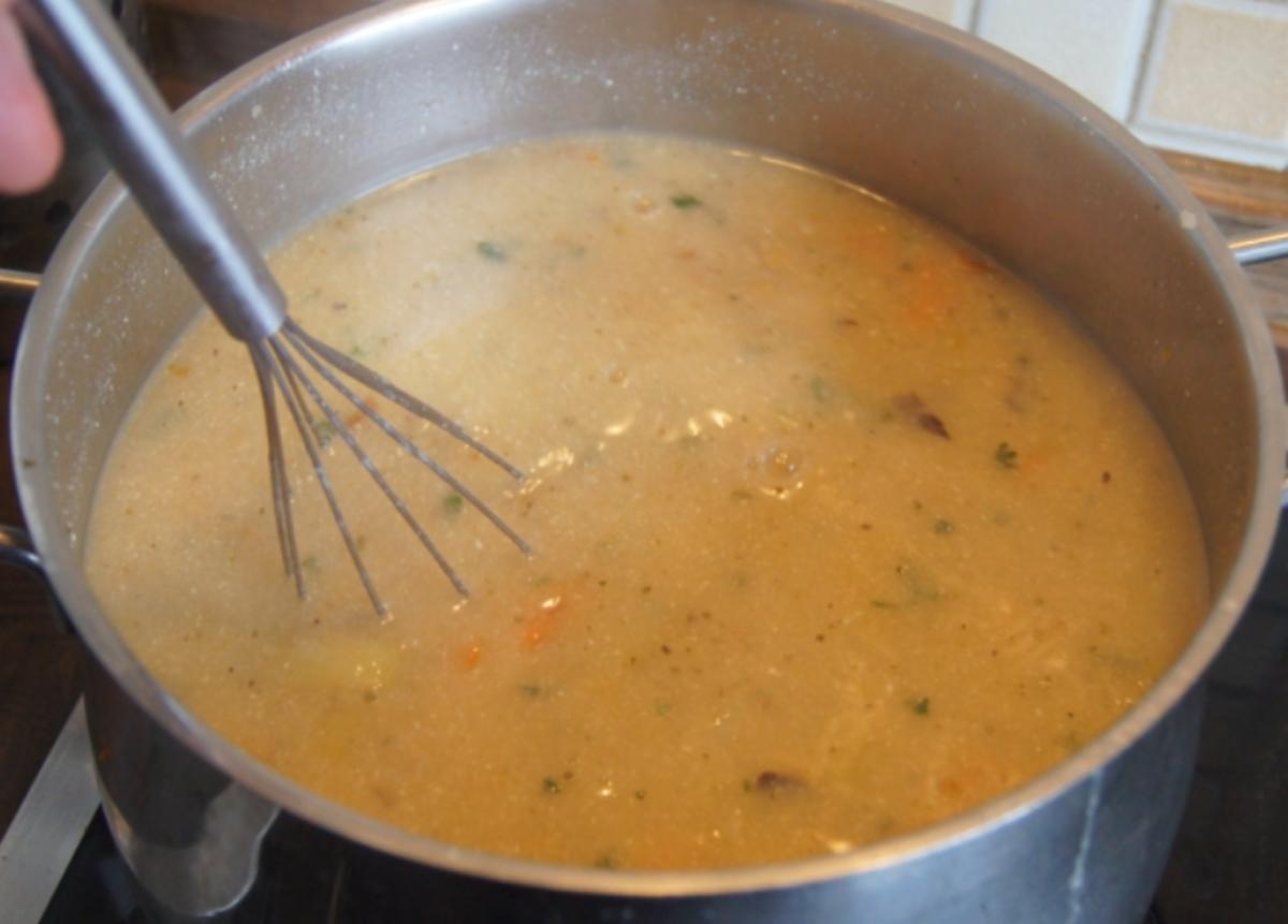 Kartoffelsuppe mit frischen Waldpilzen - Rezept - Bild Nr. 3848