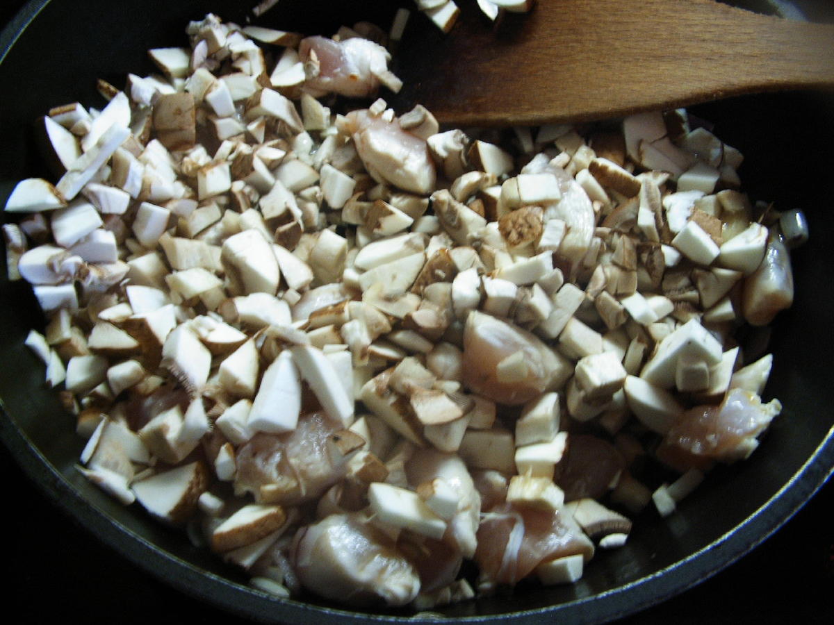 Spitzpaprika gefüllt mit Hähnchen -Champignons - Rezept - Bild Nr. 3854