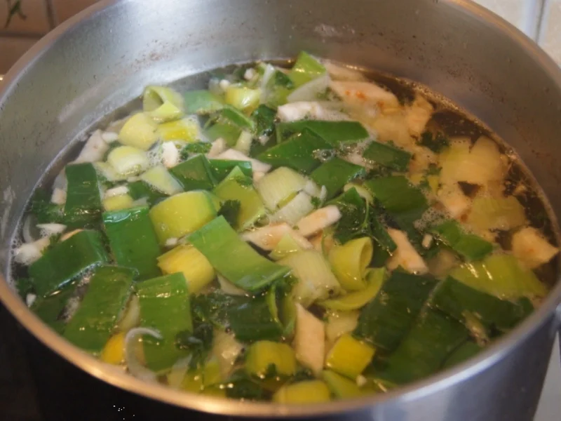 Rezept: Maxi-Hähnchen-Suppentopf Bild Nr. 3875 Maxi-Hähnchen-Suppentopf - Rezept - Bild Nr. 3875