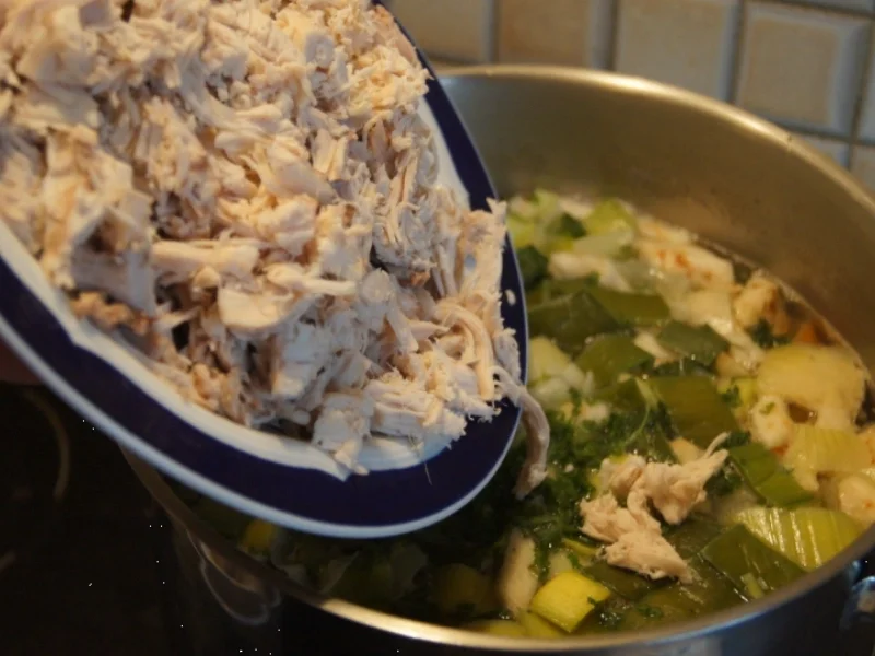 Rezept: Maxi-Hähnchen-Suppentopf Bild Nr. 3876 Maxi-Hähnchen-Suppentopf - Rezept - Bild Nr. 3876