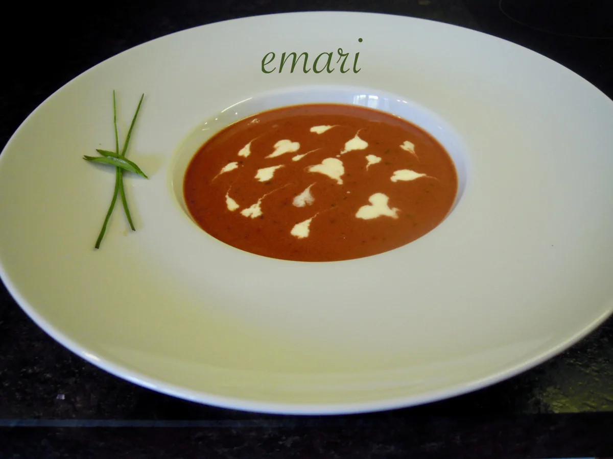 Rezept: rotes Kürbis Kokos Süppchen Bild Nr. 3883 rotes Kürbis Kokos Süppchen - Rezept - Bild Nr. 3883